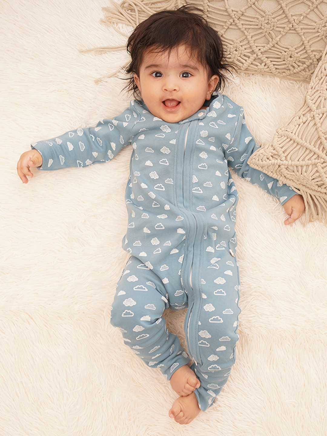 

GREENDIGO Infant Kids Conversational Printed Organic Cotton Rompers, Blue