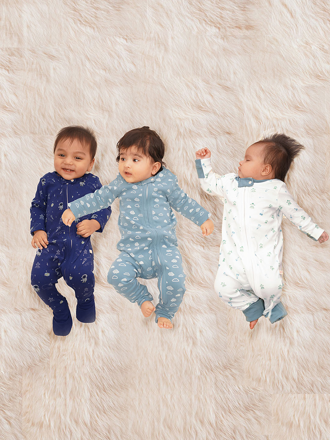 

GREENDIGO Infants Pack of 3 Printed Organic Cotton Sleepsuits, Blue