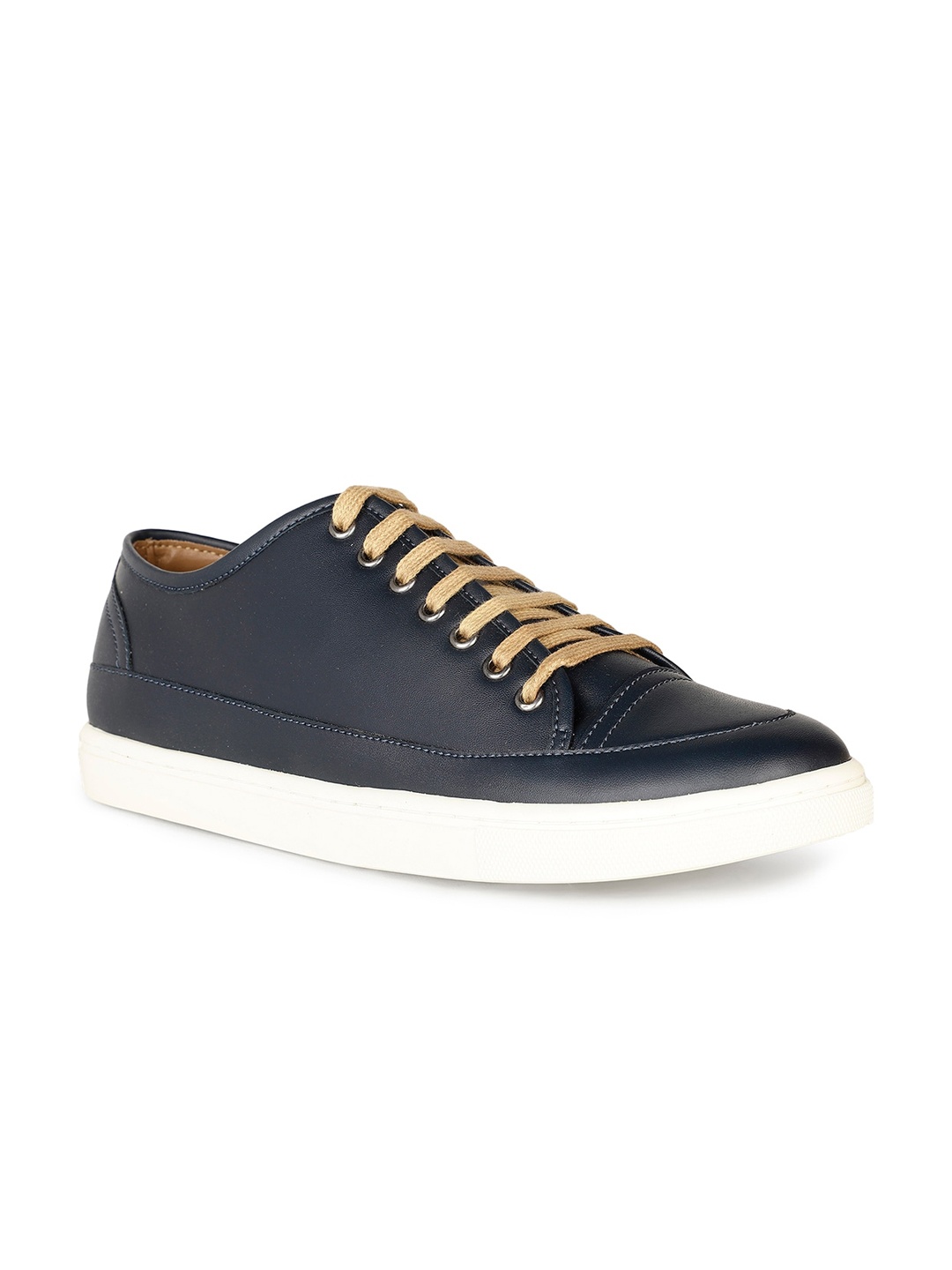 

Bata Men Textured Leather Sneakers, Navy blue