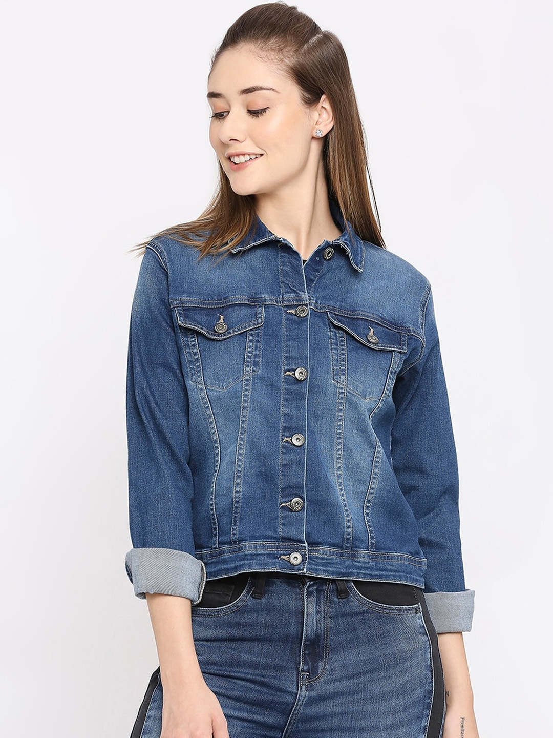 

SPYKAR Women Washed Crop Denim Jacket, Blue