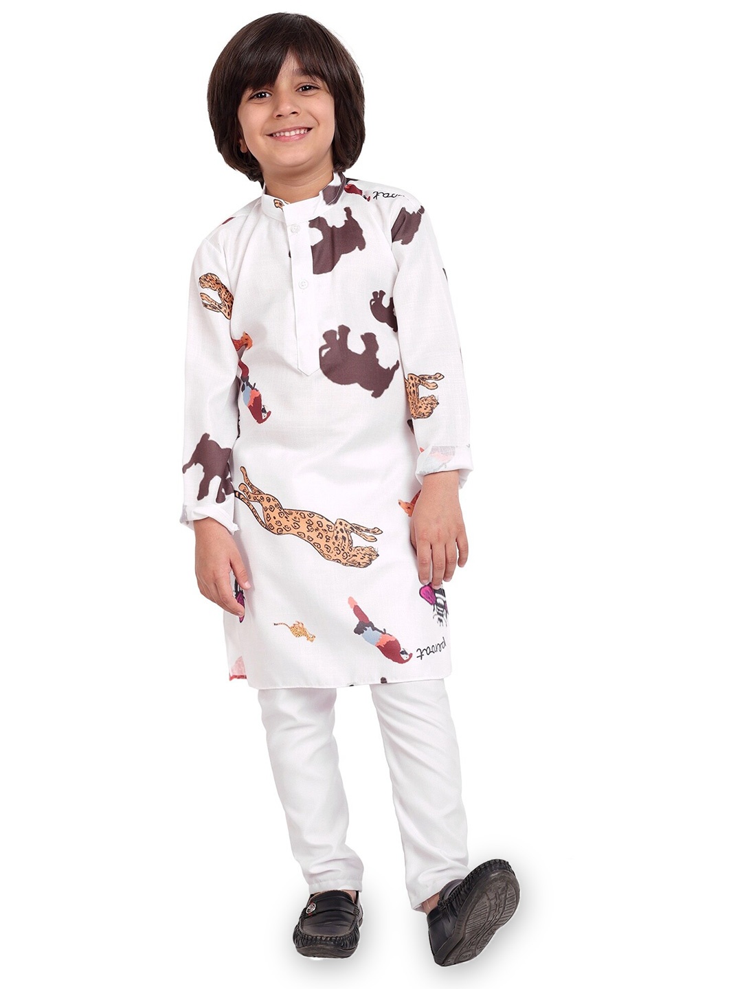 

DIGIMART Boys Printed Pure Cotton Mandarin Collar Kurta & Pyjama, White