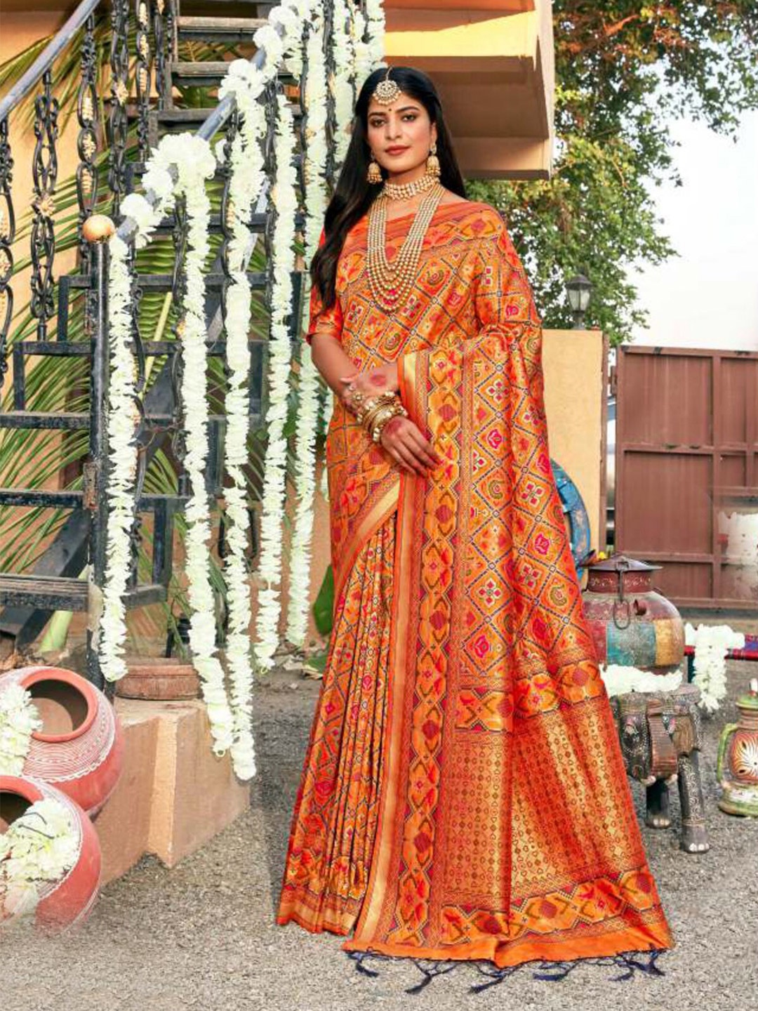 

ODETTE Woven Design Zari Silk Blend Banarasi Saree, Orange