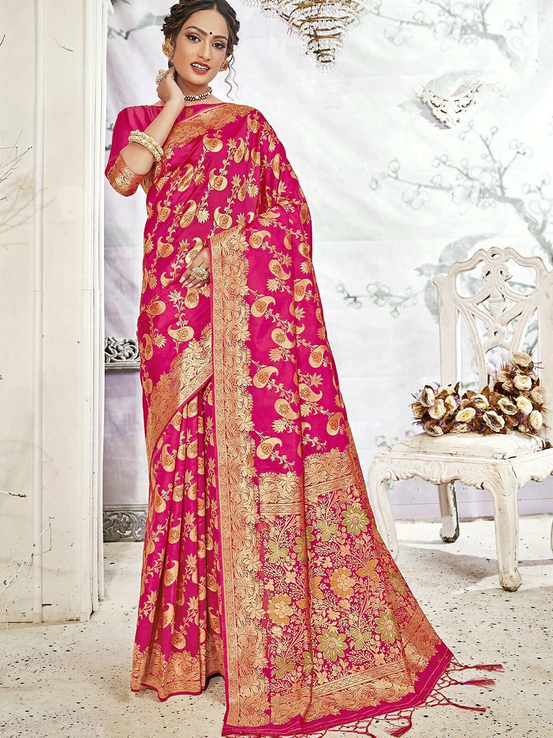 

ODETTE Ethnic Motifs Woven Design Zari Banarasi Saree, Pink