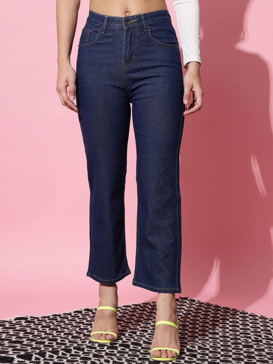

UNITED DENIM Women Flared Mid-Rise Clean Look Stretchable Jeans, Blue