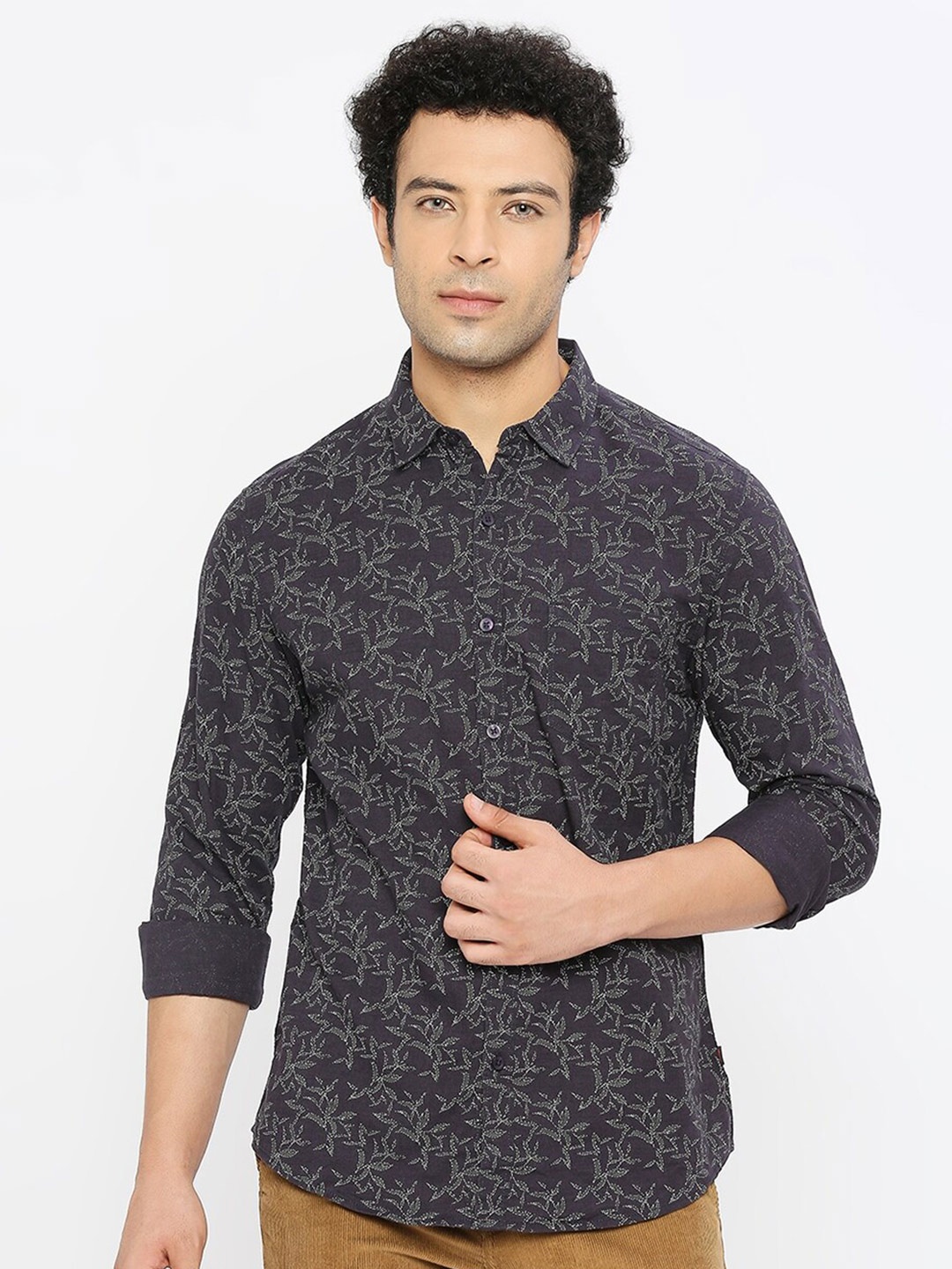 

SPYKAR Classic Floral Printed Slim Fit Cotton Shirt, Black