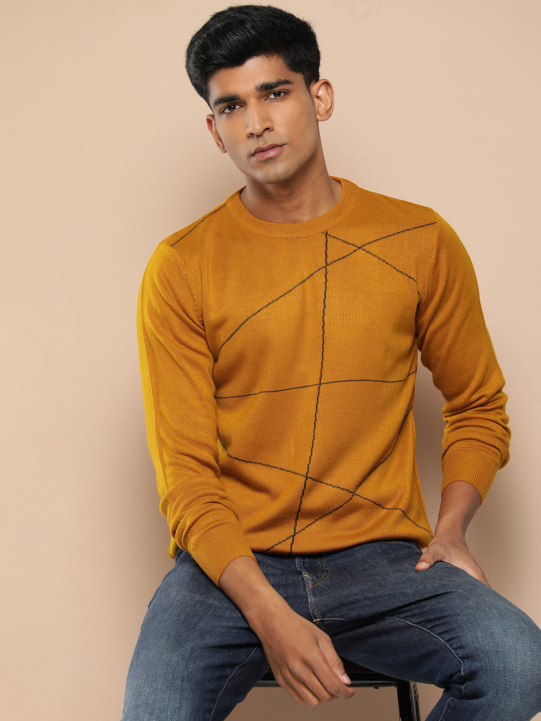 

INVICTUS Round Neck Striped Pullover, Mustard