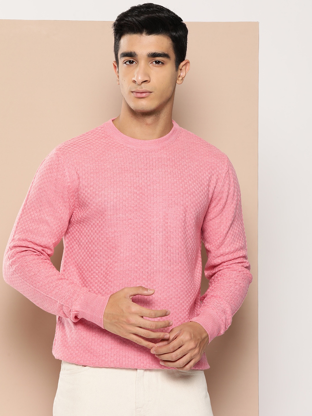 

INVICTUS Self Checked Acrylic Pullover, Pink