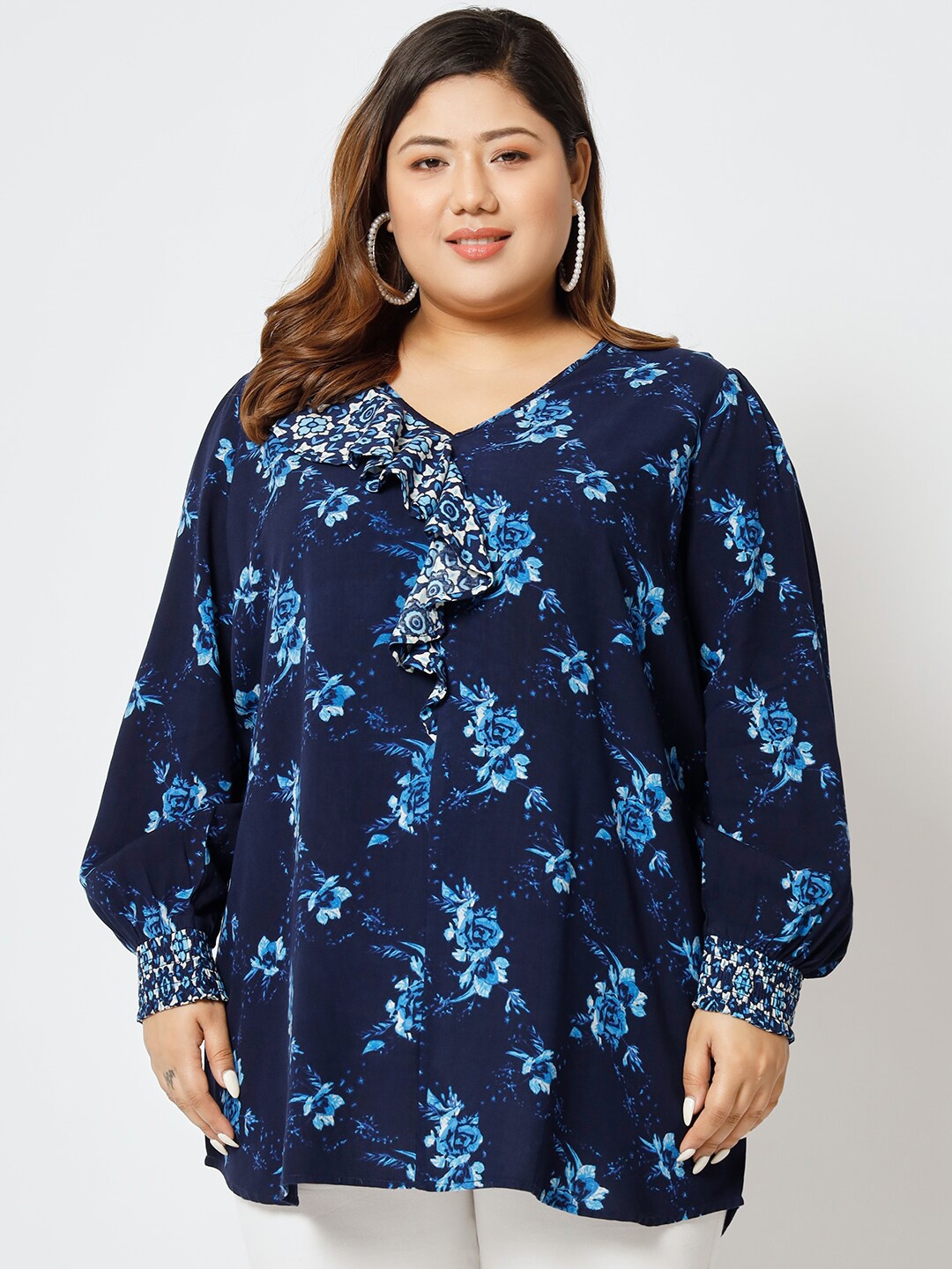 

HERE&NOW Blue Plus Size Floral Printed V-Neck Ruffled Cuffed Sleeves Top