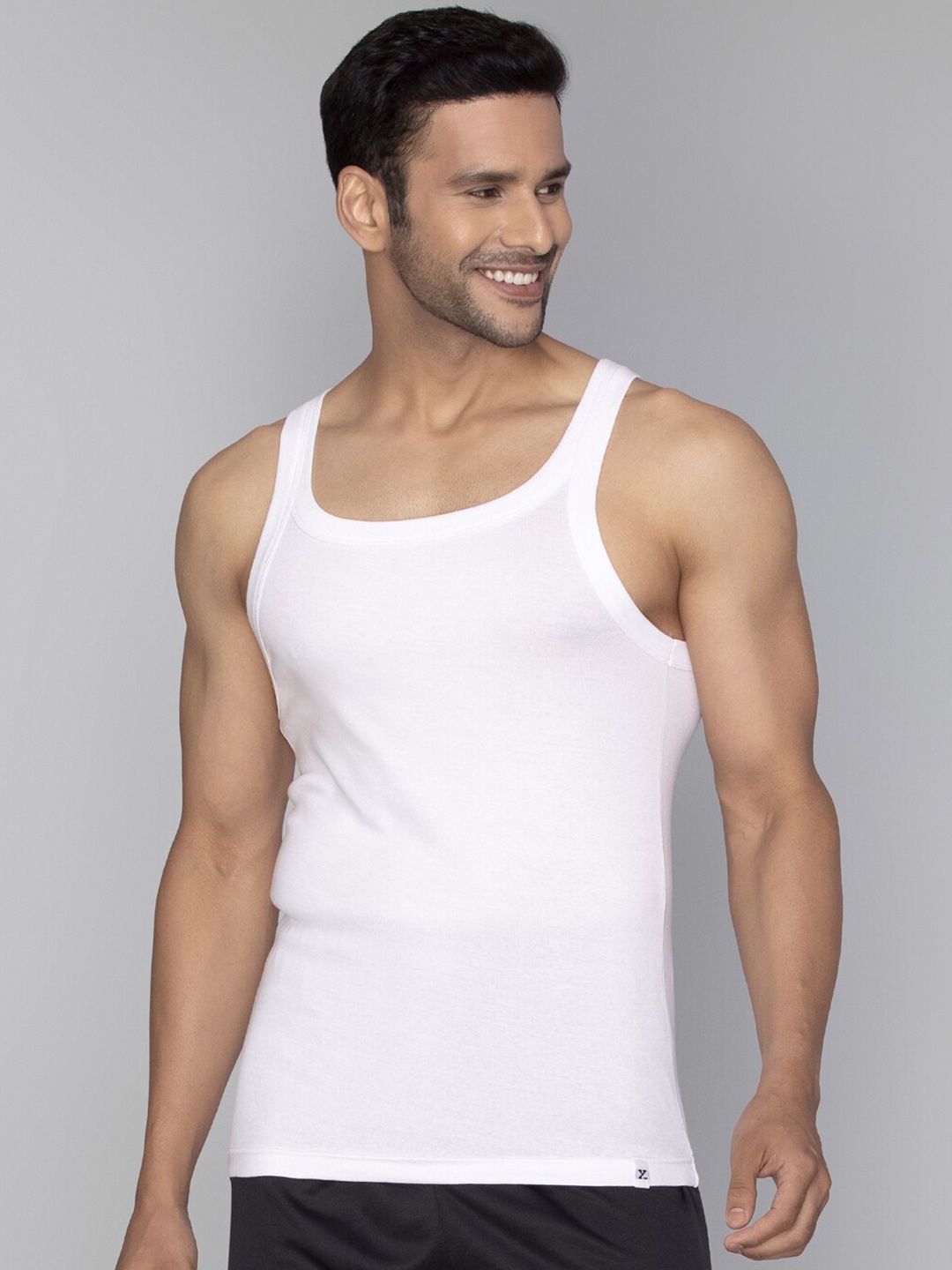 

XYXX Men Solid Pace Super Combed Cotton White Square Neck Gym Vest