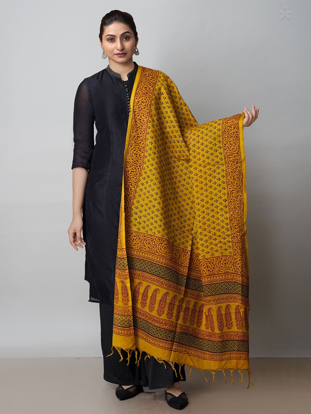 

Unnati Silks Ethnic Motifs Bagh Printed Cotton Dupatta, Mustard