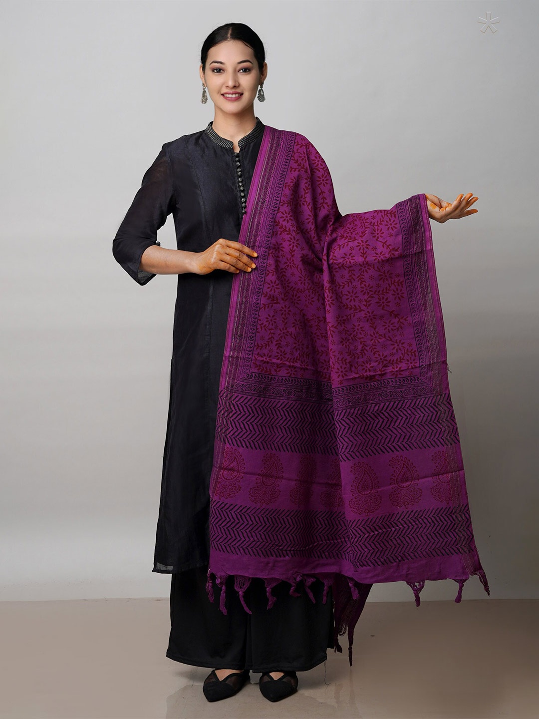 

Unnati Silks Ethnic Motifs Bagh Printed Cotton Dupatta, Purple