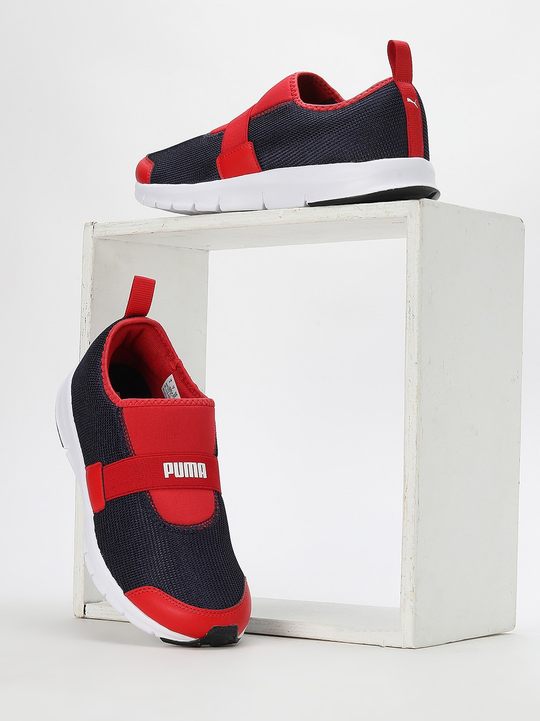 

Puma Kids Flex V1 Youth Sneakers, Navy blue