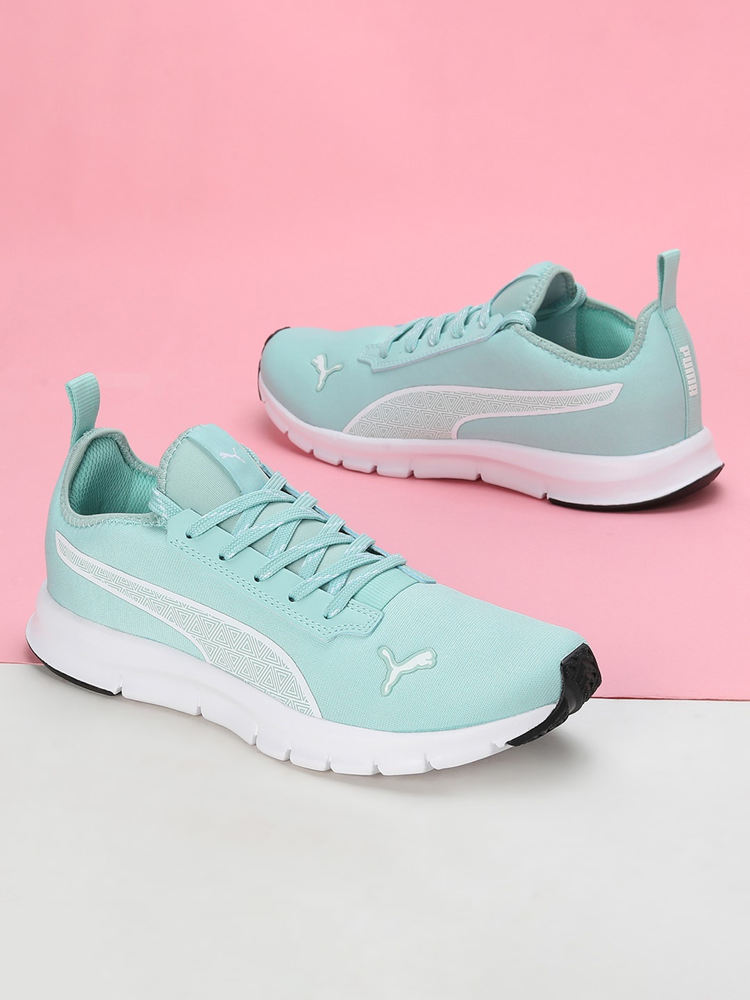 

Puma Women Warrow Sneakers, Blue