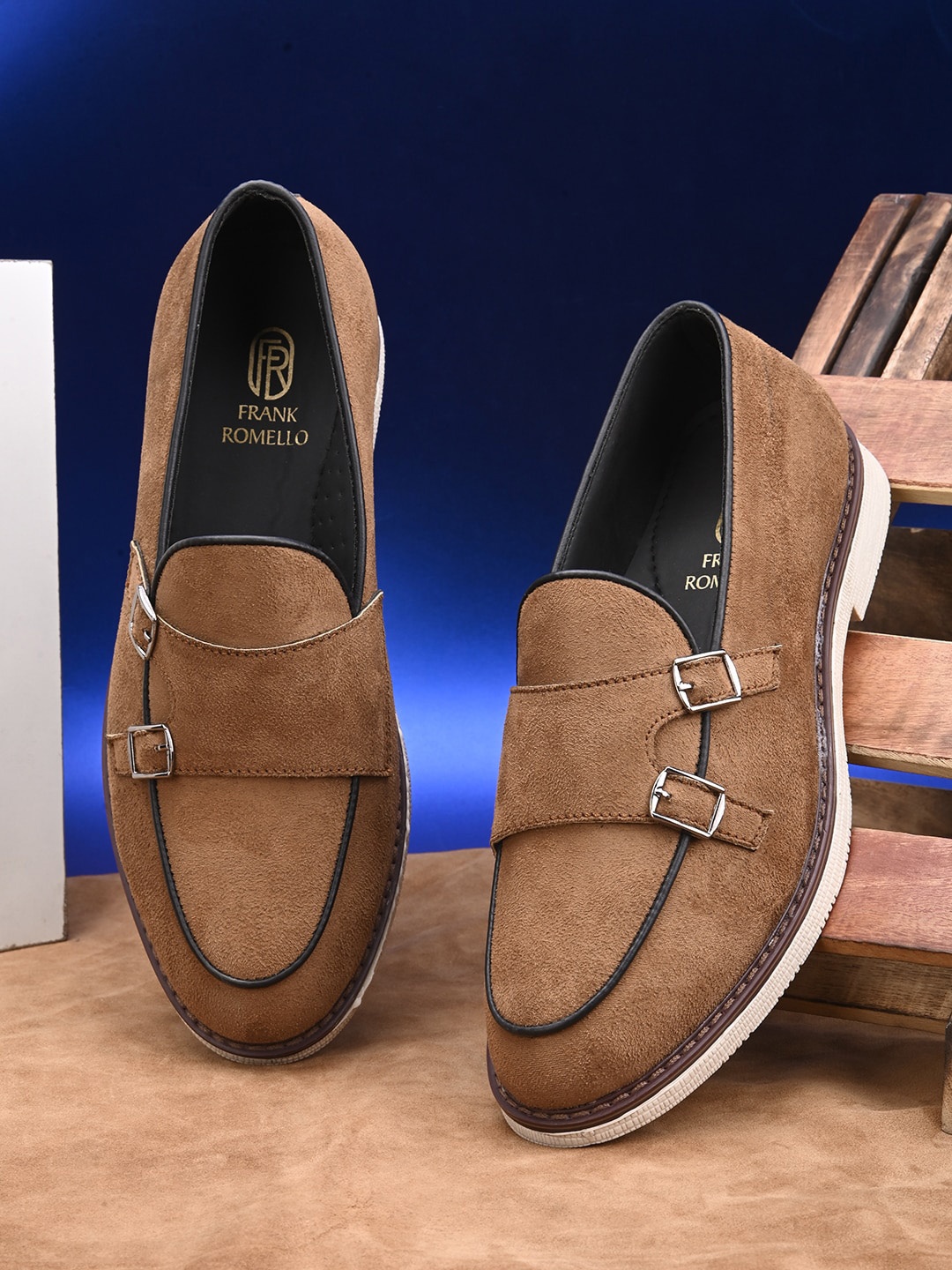 

FRANKROMELLO Men Lightweight Padded Contrast Sole Double Monks Shoes With Buckle Detail, Tan