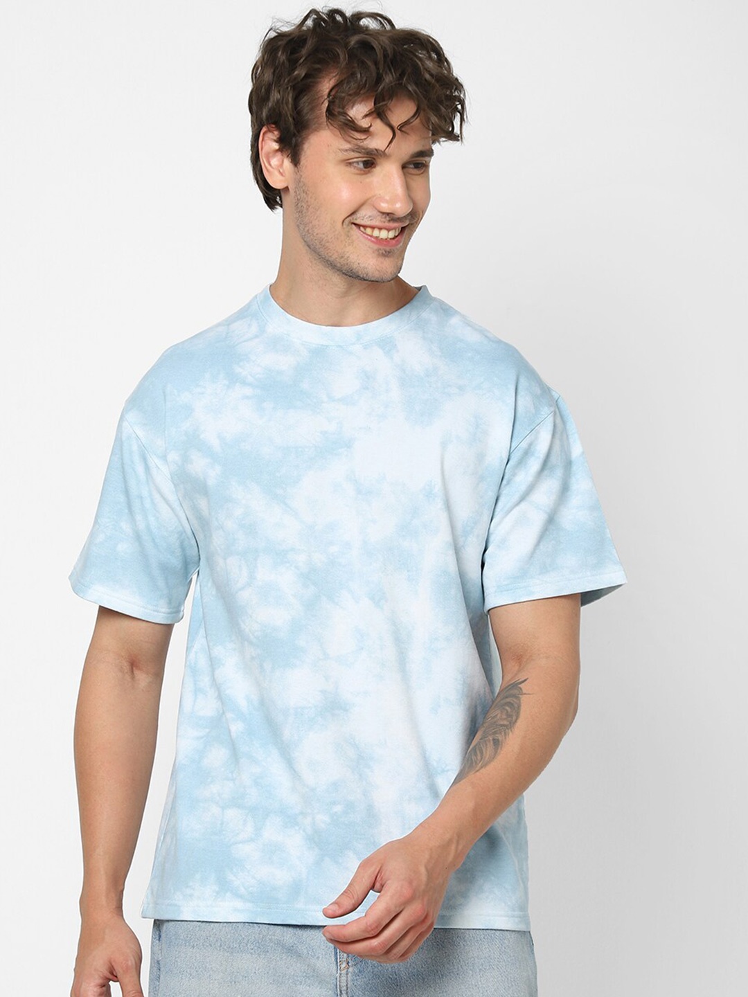 

VASTRADO Tie & Dyed Cotton Oversized Casual T-Shirt, Blue