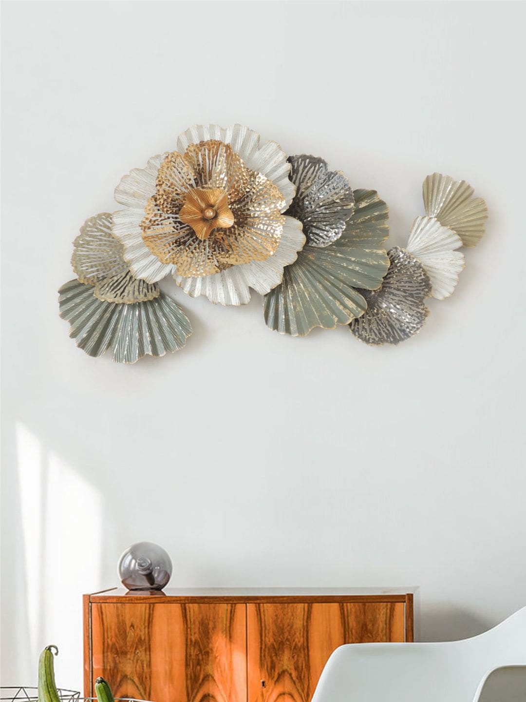 

The Art House Grey & Cream Metal Wall Art