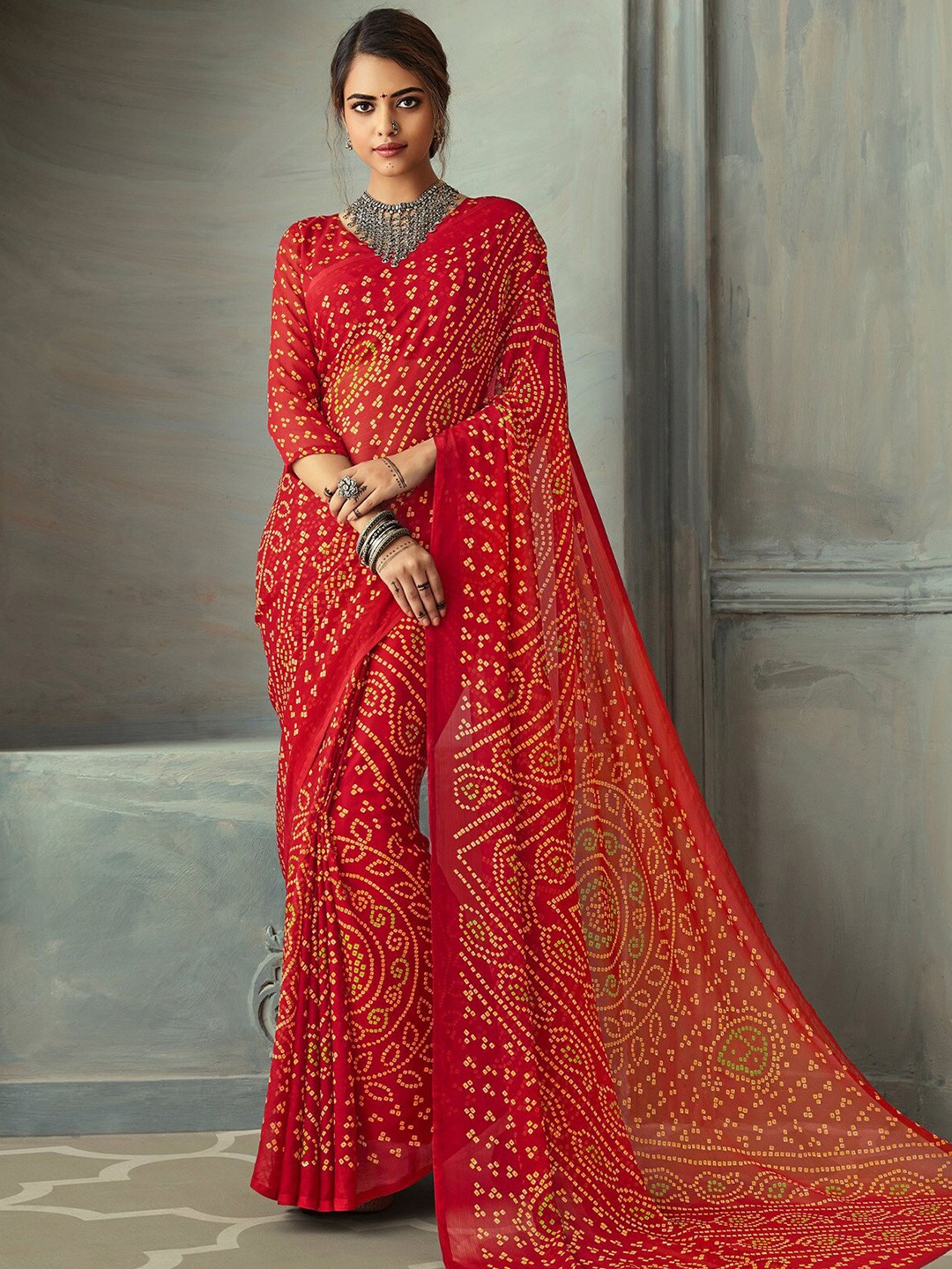 

ODETTE Bandhani Poly Chiffon Saree, Red