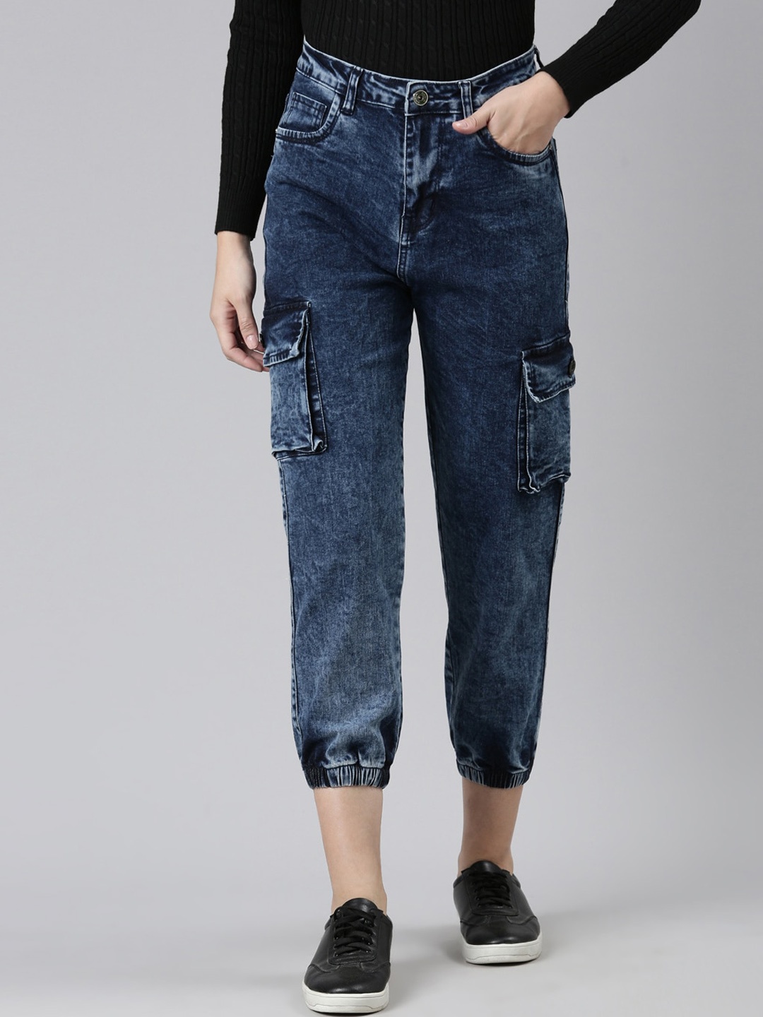 

ZHEIA Women Light Fade Stretchable Clean Look Jogger, Blue