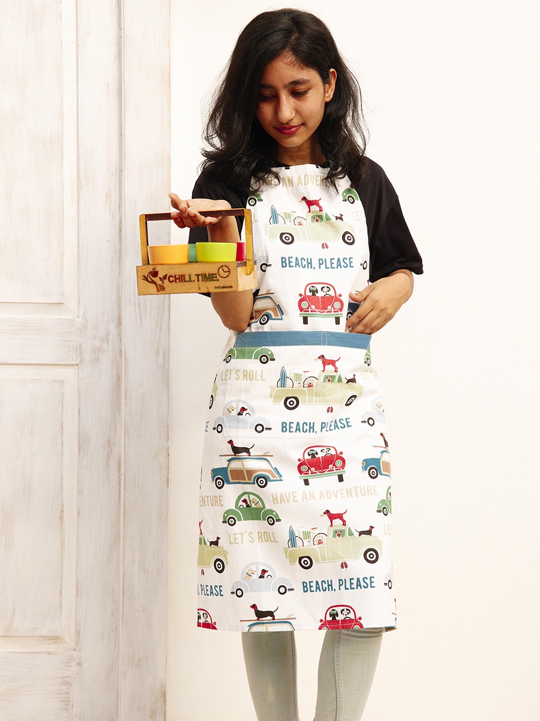 

Ariana White & Blue Printed Cotton Kitchen Apron