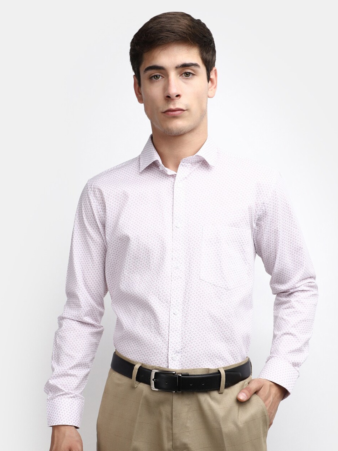 

V-Mart Spread Collar Micro Ditsy Printed Formal Shirt, Pink