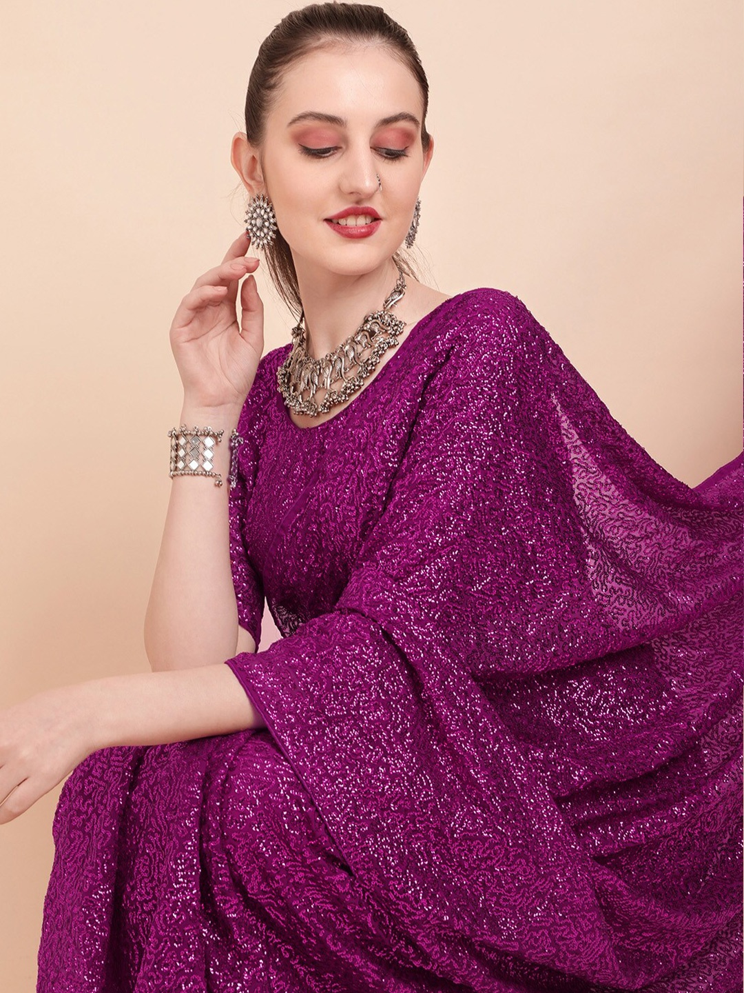 

Sangria Sequinned Pure Georgette Party Saree, Magenta