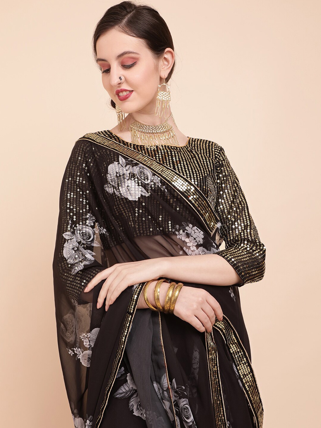 Sangria Floral Sequinned Pure Georgette Saree, Black