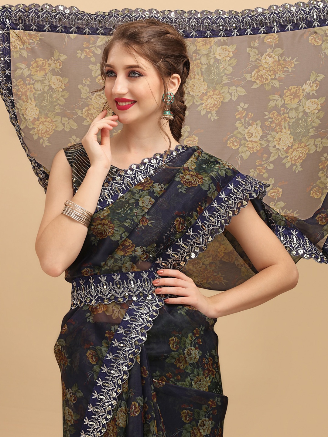 

Sangria Floral Sequinned Organza Belted Saree, Navy blue