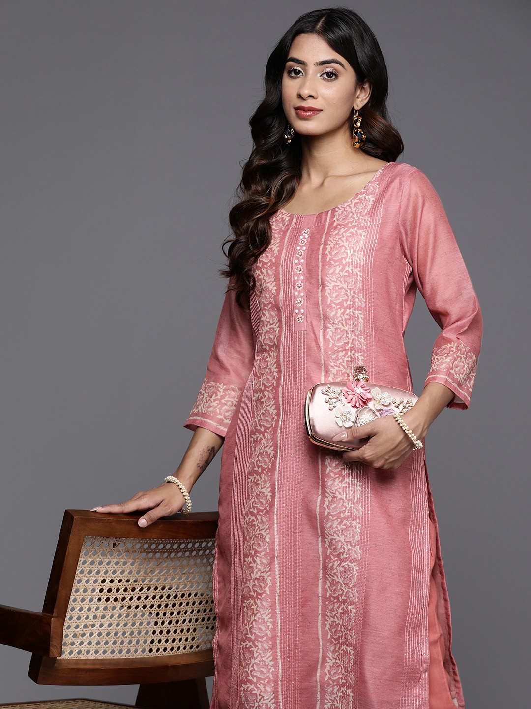 

Libas Floral Printed Regular Kurta with Trousers, Peach
