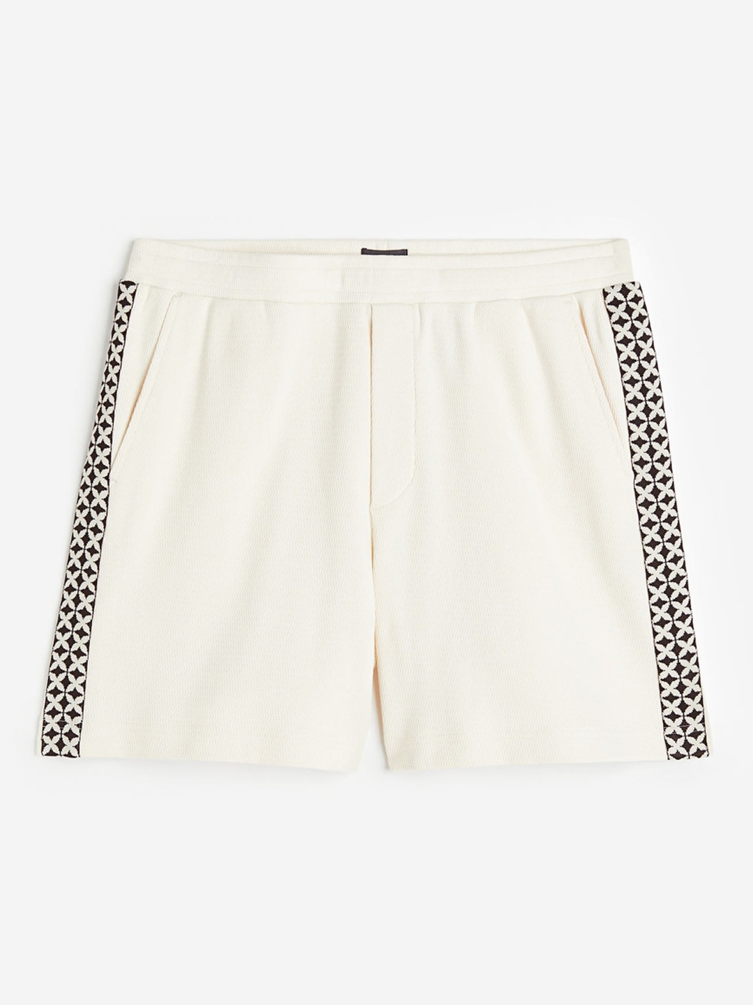

H&M Men Relaxed Fit Jacquard-Weave Shorts, White