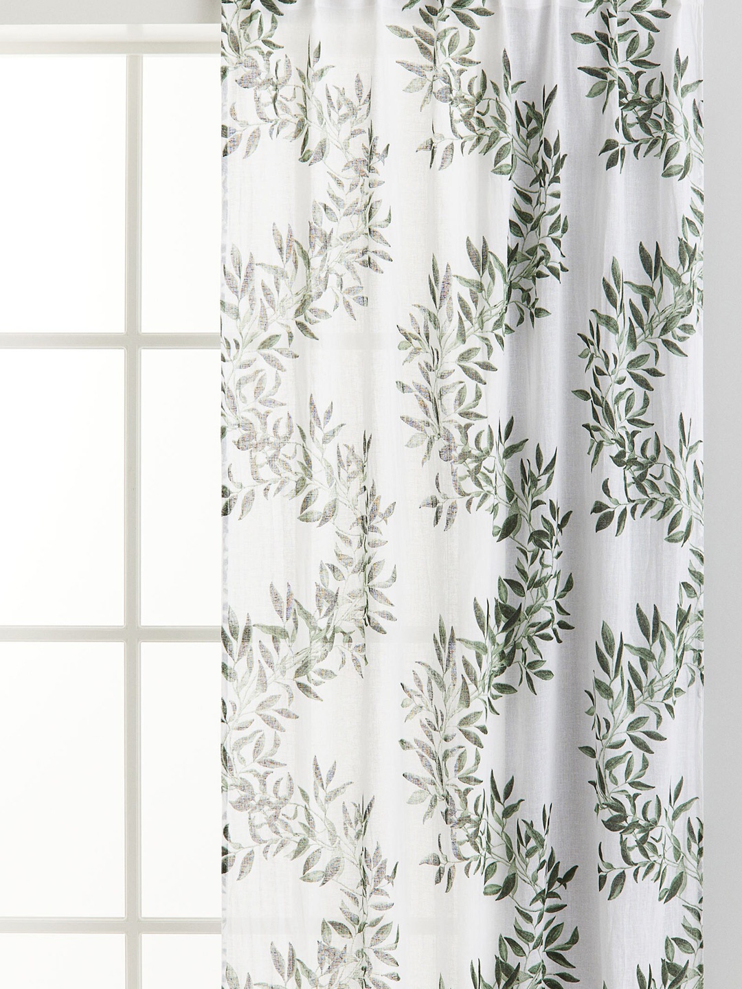 

H&M White & Green 2-Pack Linen-Blend Curtain Lengths
