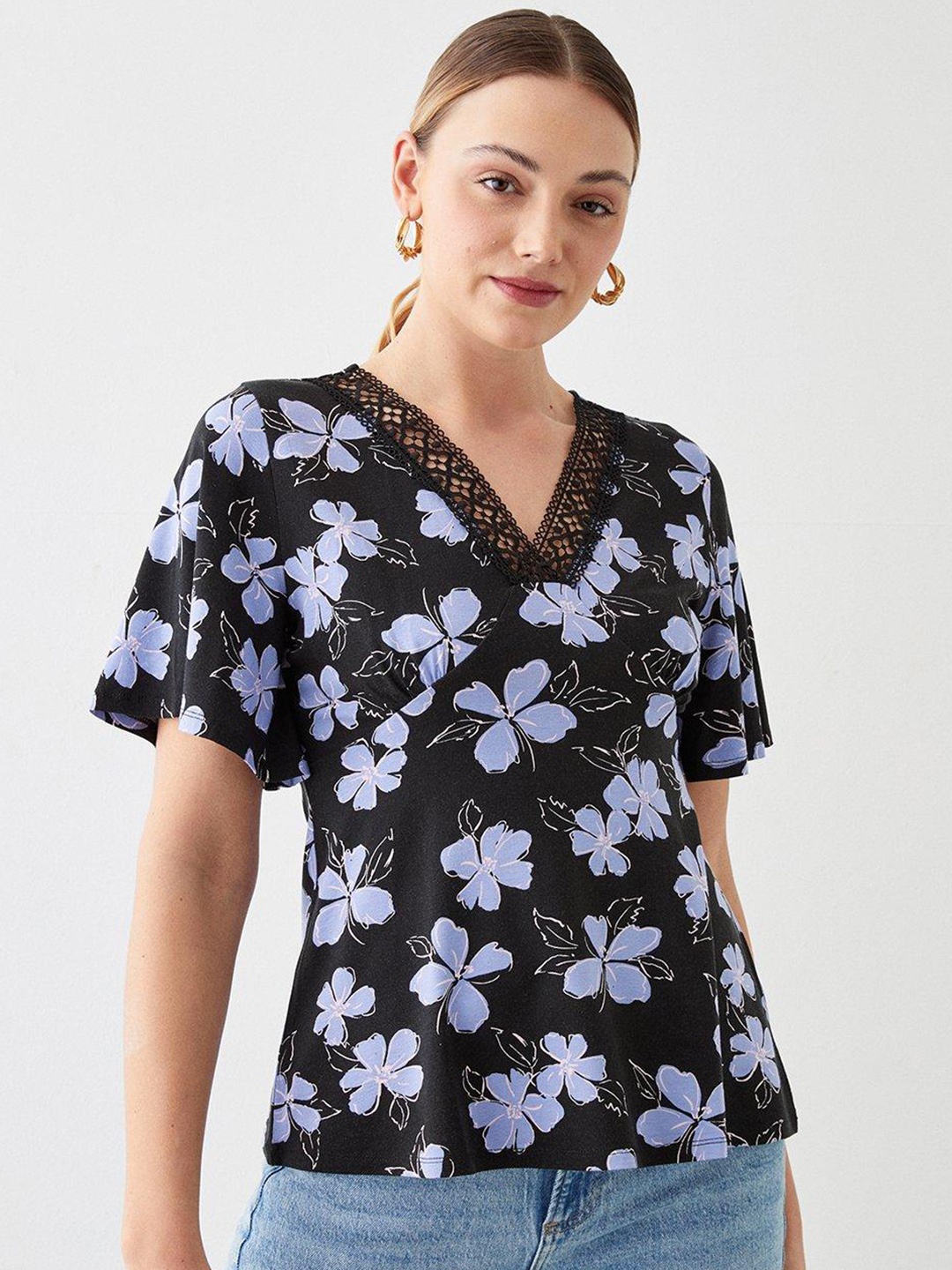 

DOROTHY PERKINS Floral Print Flutter Sleeve Top, Black