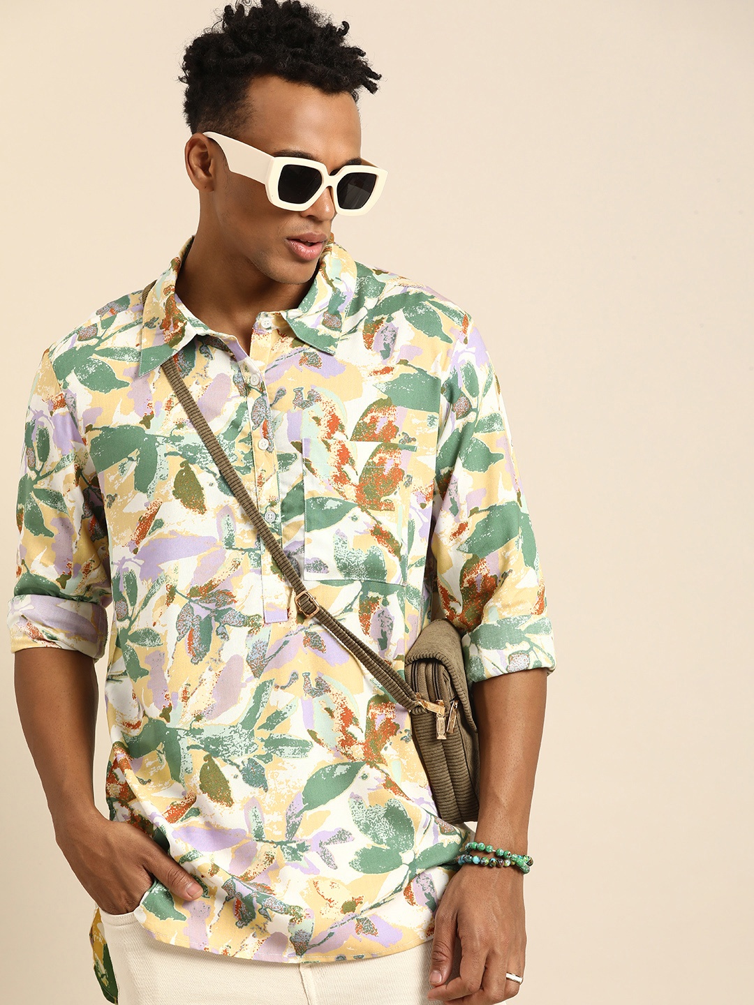 

Sangria Men Floral Printed Kurta, Multi