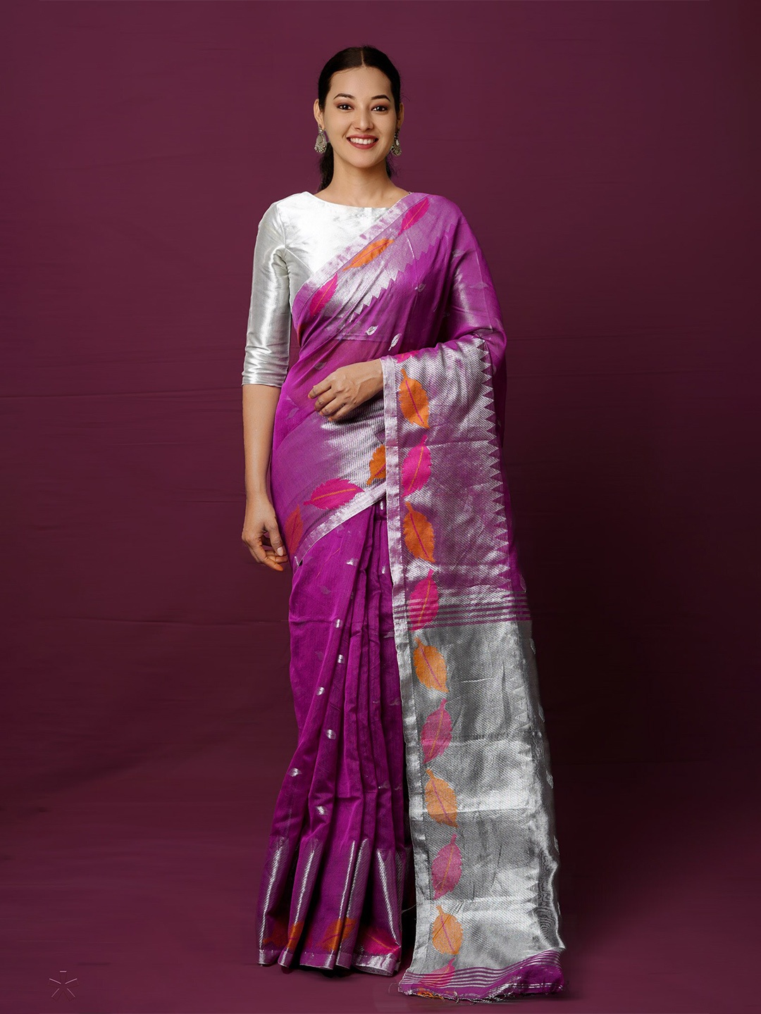 

Unnati Silks Woven Design Zari Silk Cotton Jamdani Saree, Beige
