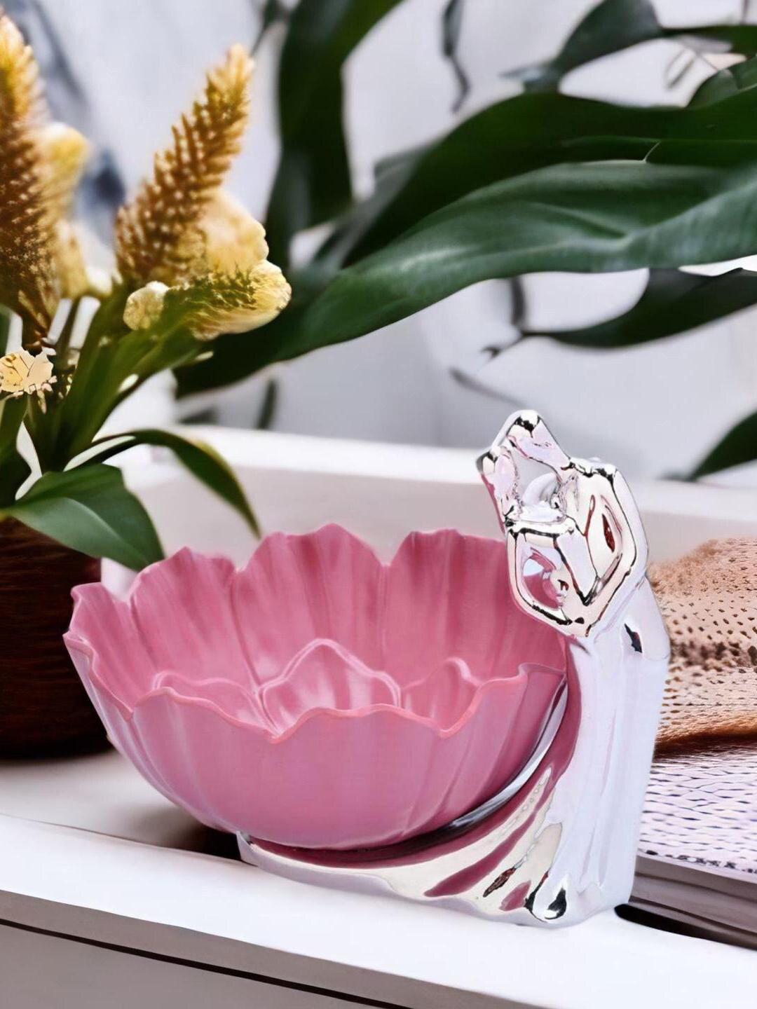 

Athome by Nilkamal Pink & Grey Couple Decorative Bowls, Silver