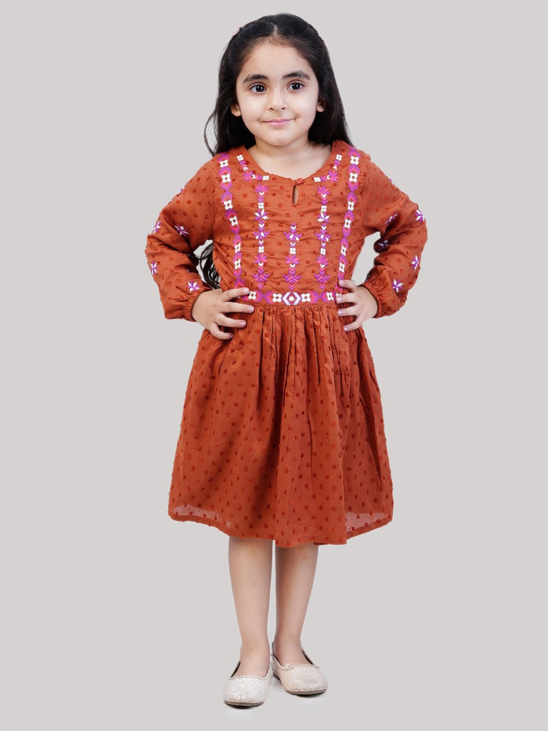 

Bella Moda Girls Self Desgin Fit & Flare Cotton Dress, Brown