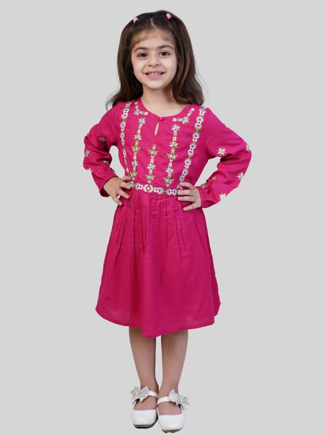 

Bella Moda Girls Ethnic Motifs Cotton A-Line Dress, Pink