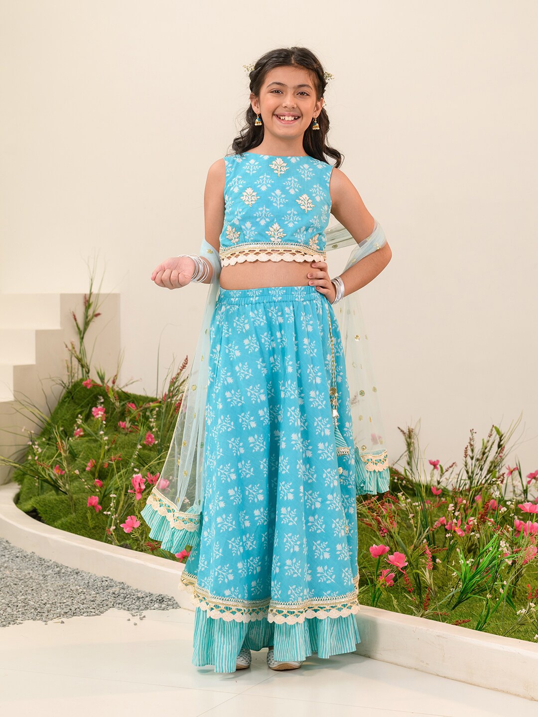 

pspeaches Girls Printed Thread Work Ready to Wear Lehenga & Blouse With Dupatta, Blue