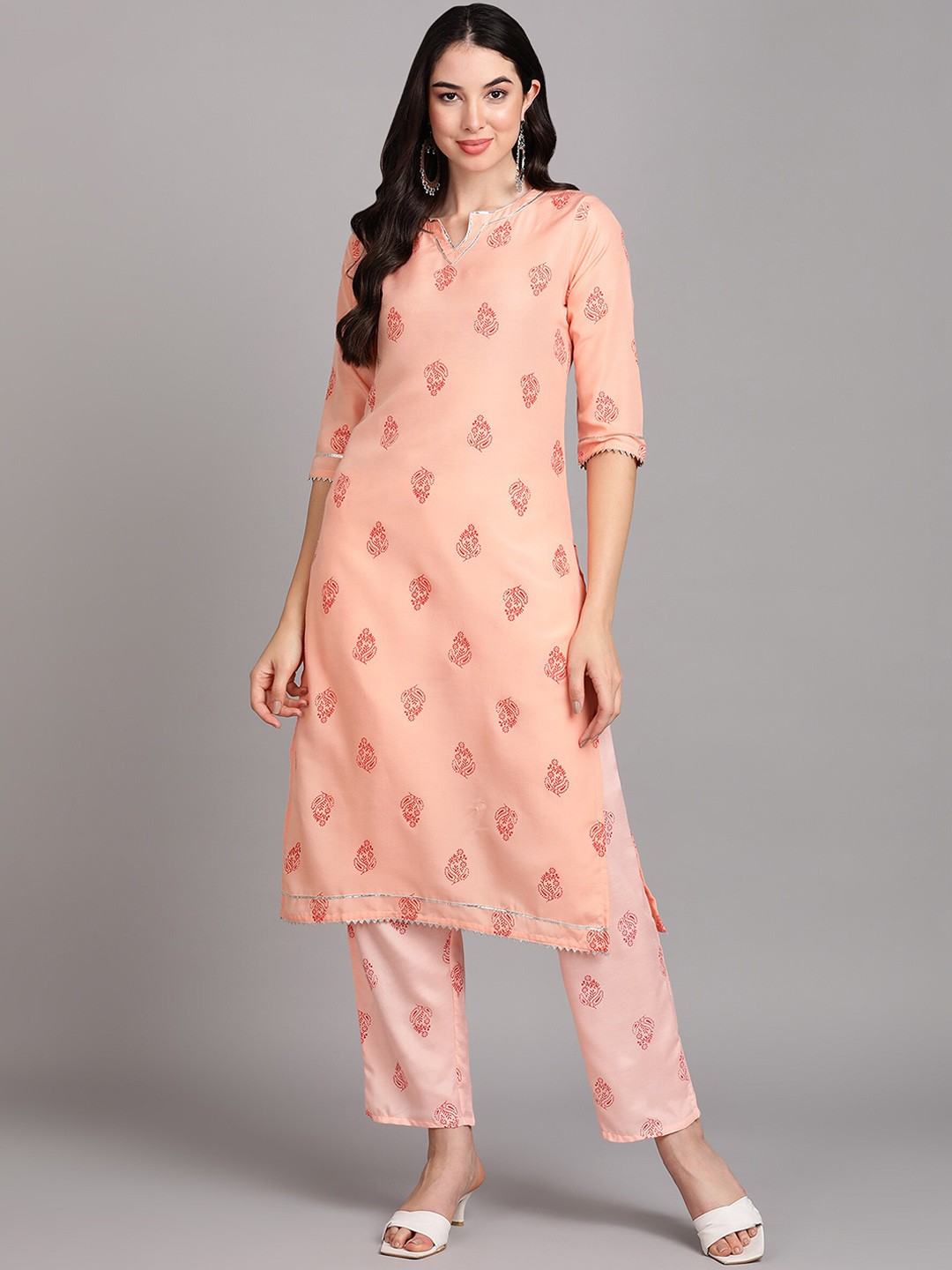 

V TRADITION Floral Printed Regular Gotta Patti Kurta With Trousers, Peach