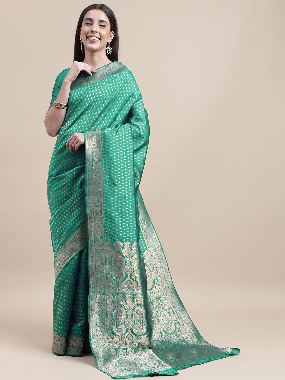 

HERE&NOW Green & Gold-Toned Ethnic motif Woven Design Zari Kanjeevaram Saree