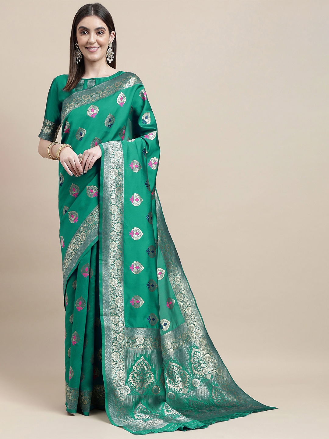 

HERE&NOW Green & Gold-Toned Ethnic Motif Woven Design Zari Kanjeevaram Saree