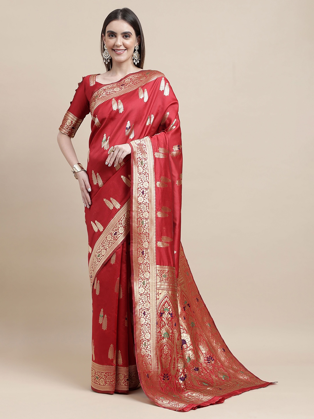 

HERE&NOW Red & Green Floral Woven Design Zari Kanjeevaram Saree