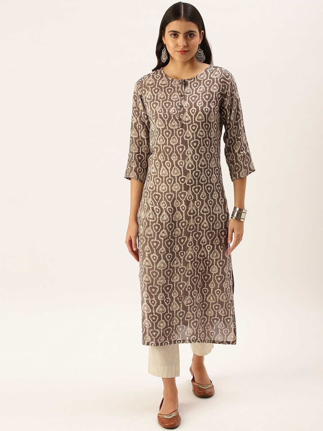 

Saanjh Grey Ethnic Motifs Printed Pure Silk Kurta