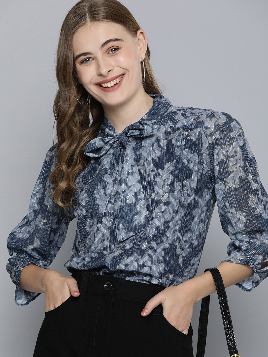 

Mast & Harbour Floral Print Tie-Up Neck Regular Top With Inner Slip, Blue