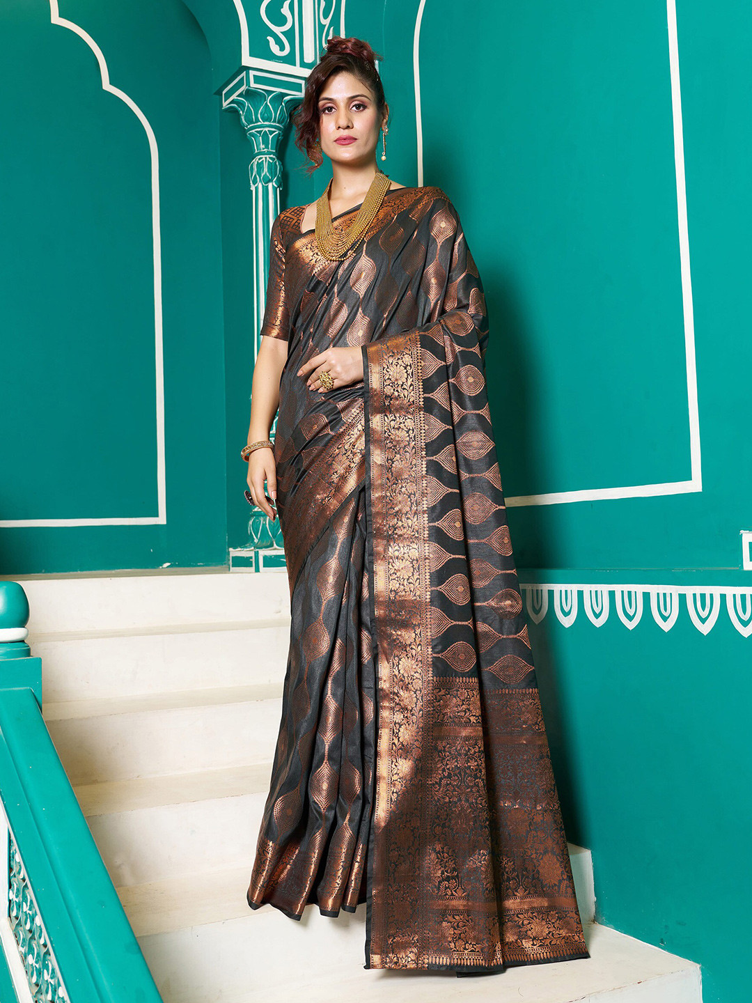 

elora Ethnic Woven Design Zari Banarasi Saree, Grey