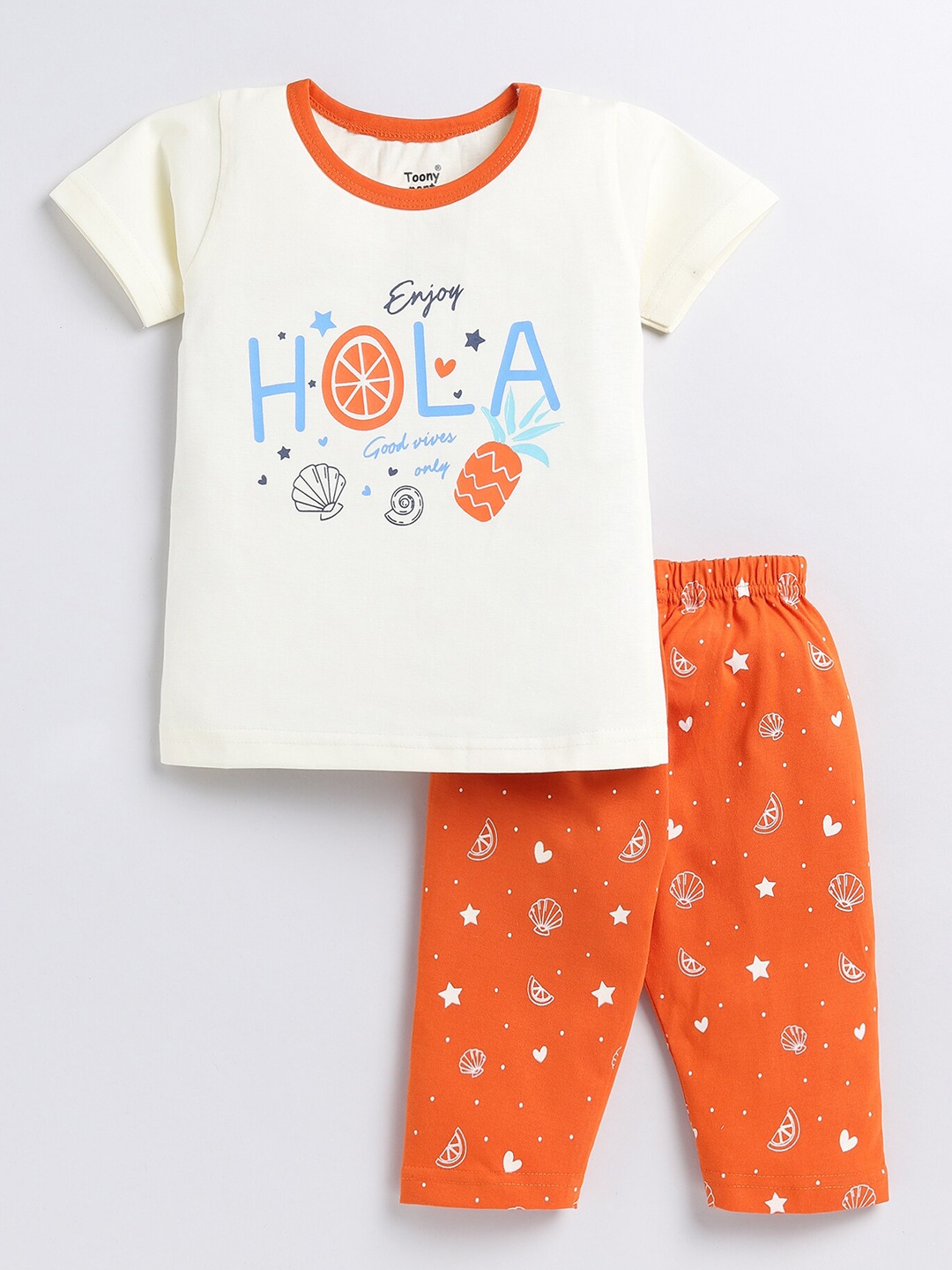 

Toonyport Girls Typography Printed T-shirt With Shorts, Cream