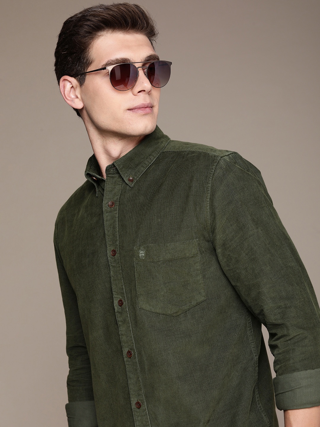 

French Connection Men Pure Cotton Corduroy Slim Fit Casual Shirt, Olive
