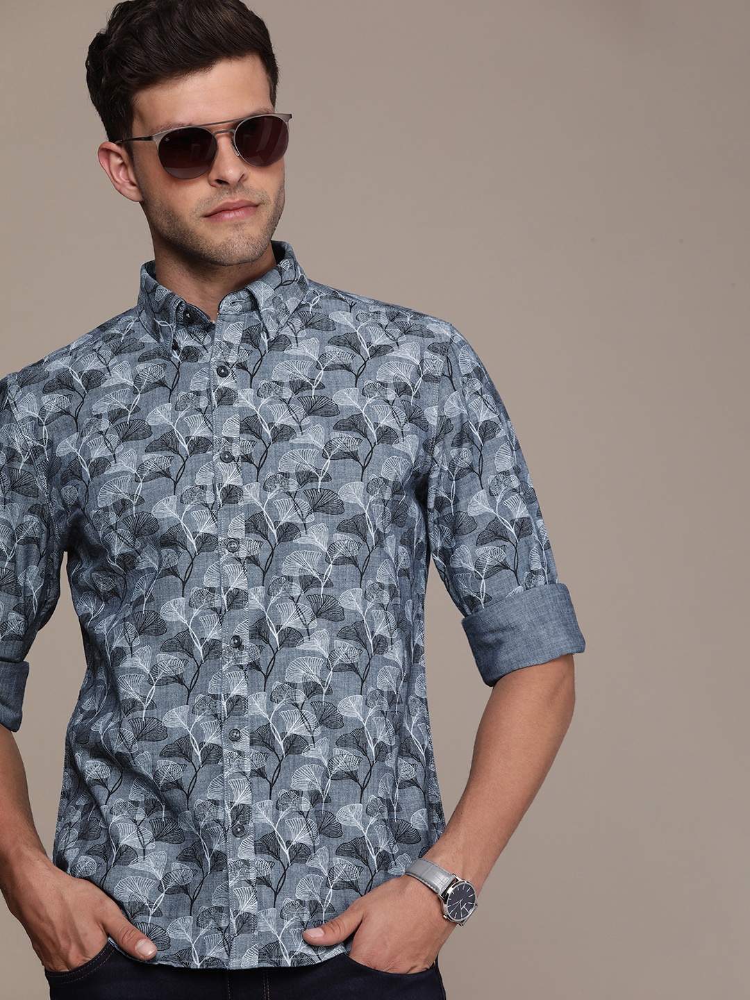 

French Connection Men Pure Cotton Slim Fit Floral Printed Casual Shirt, Blue