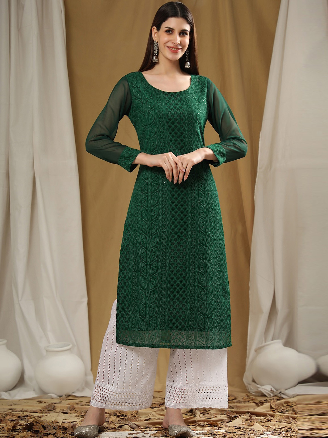 

KALINI Ethnic Motifs Chikankari Embroidered Sequinned Georgette Kurta, Green