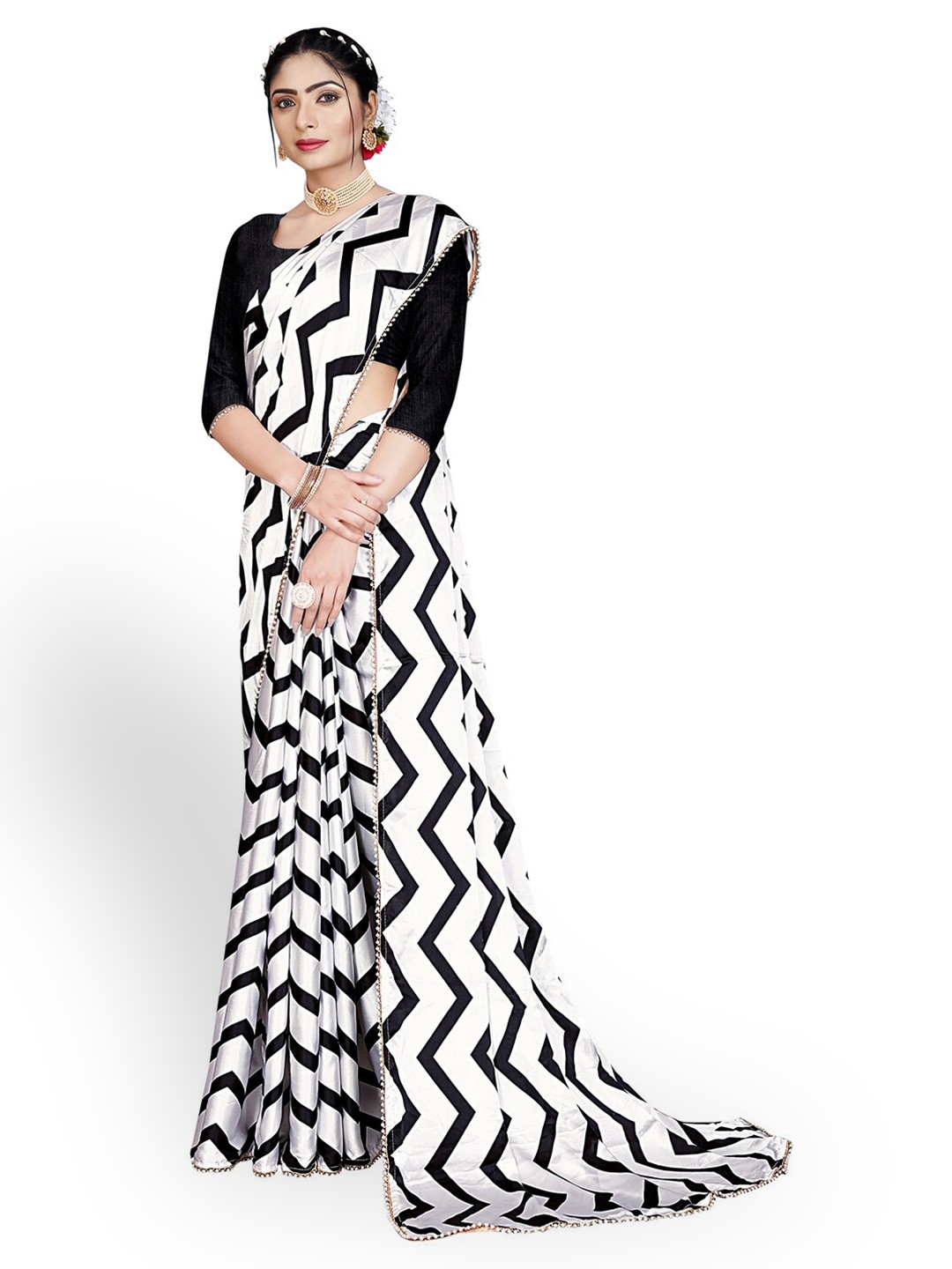 

Pisara Chevron Printed Satin Saree, Black