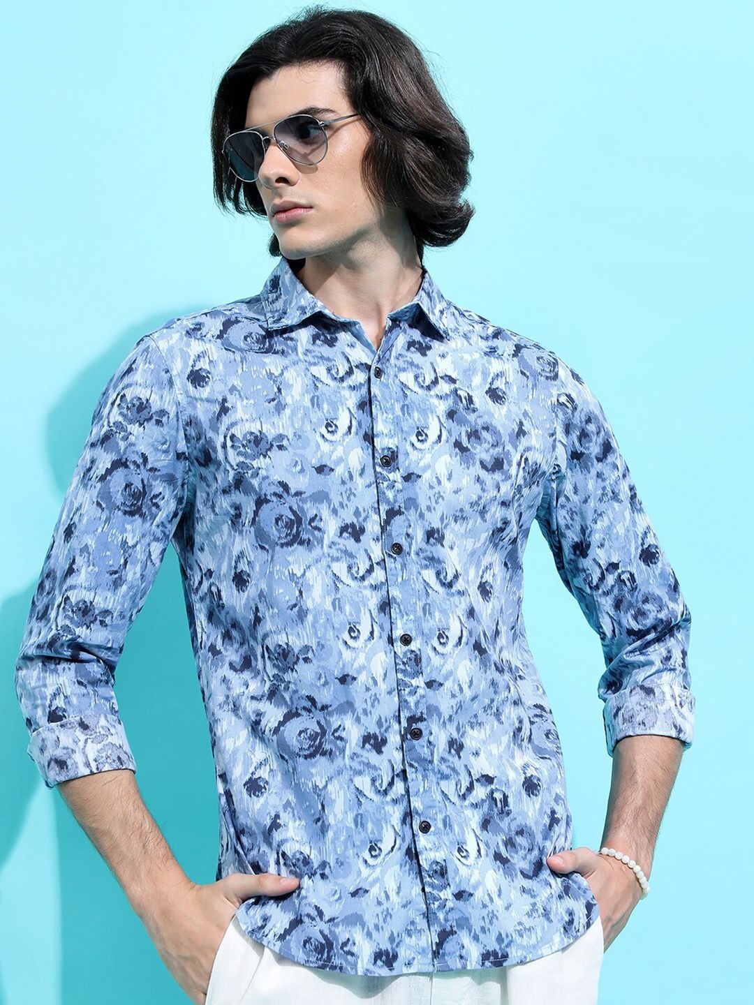 

HIGHLANDER Blue Slim Fit Abstract Printed Cotton Casual Shirt